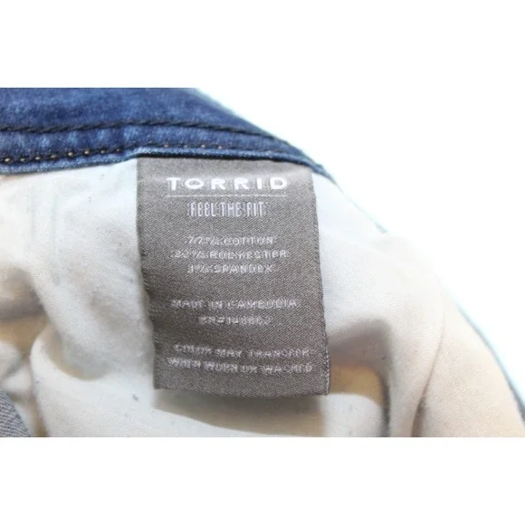 NWT Torrid Luxe Slim Boot Jeans Light Wash Super Stretch Denim Plus Size 26 - Picture 9 of 12
